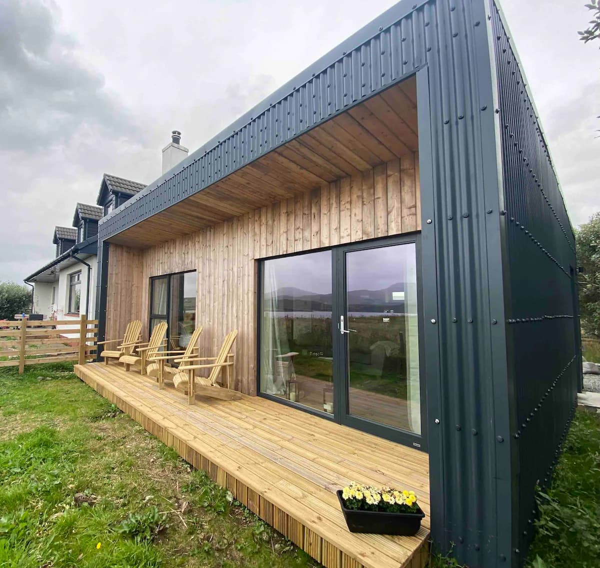 The Tin House @ Papillon photo 3